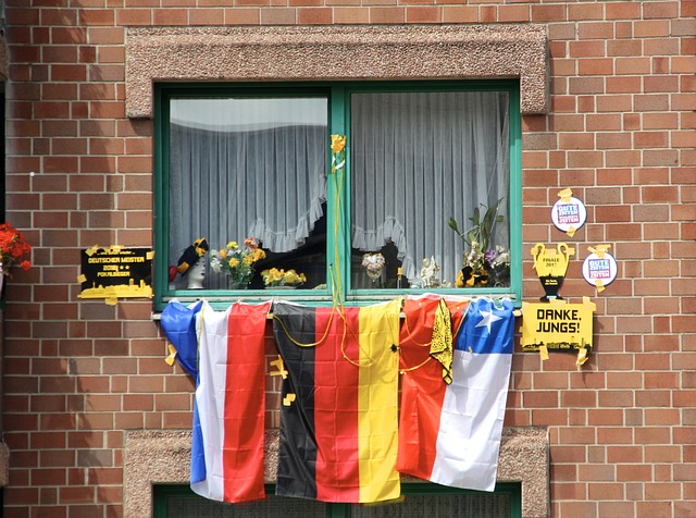 利轉會至土 利轉會至土